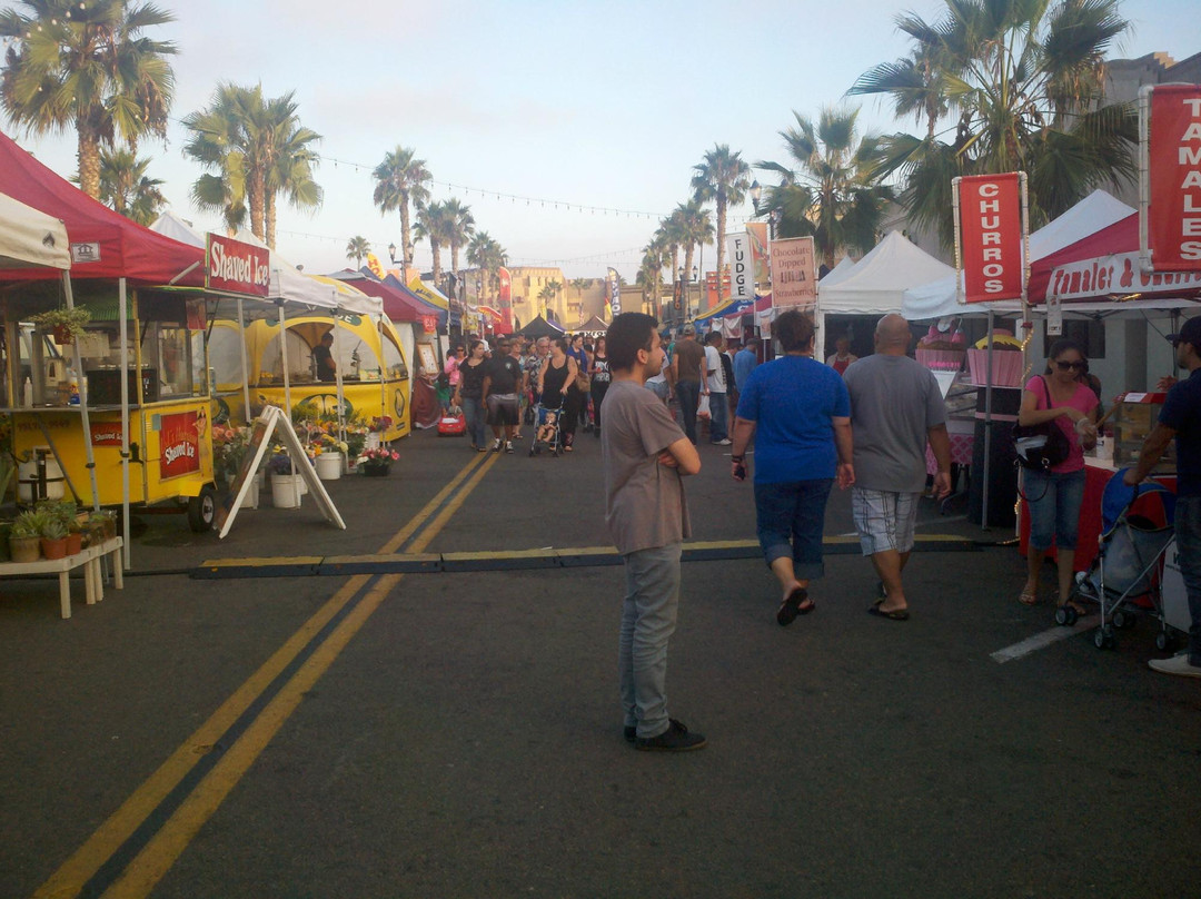 Oceanside Farmer's Market-欧申赛德必去景点