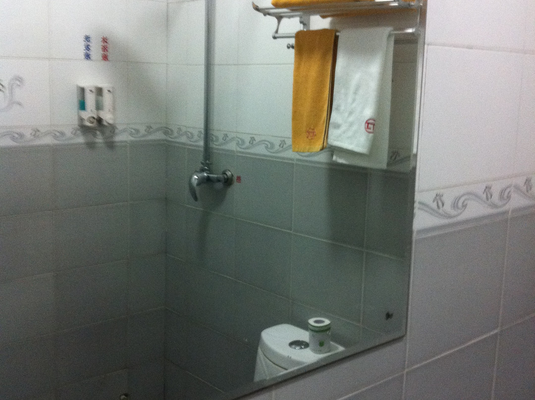 济南金广快捷趵突泉店主图