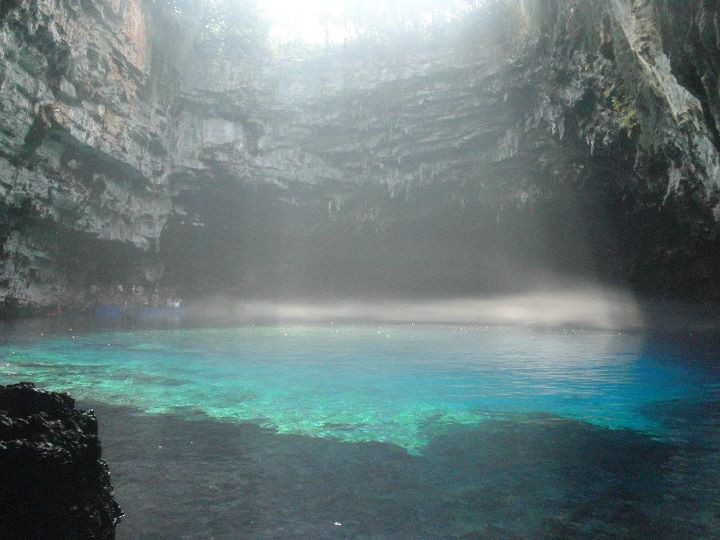 Melissani Cave-Karavomylos必去景点