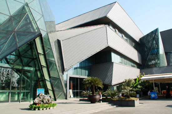 恐龙谷温泉度假村主图