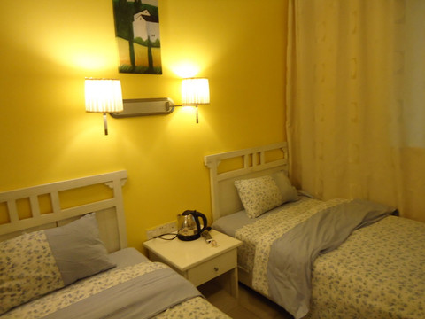 阳朔懒人堂客栈主图