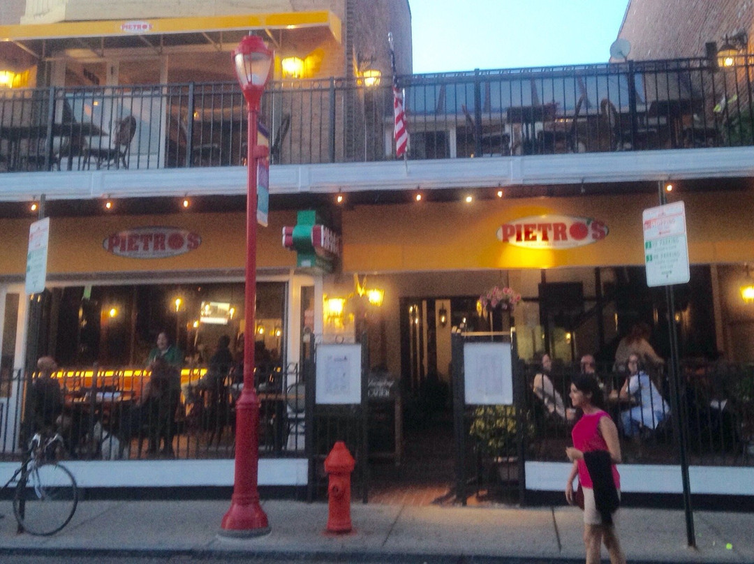 Ingomar餐馆和美食-Pietro's Pizzaria