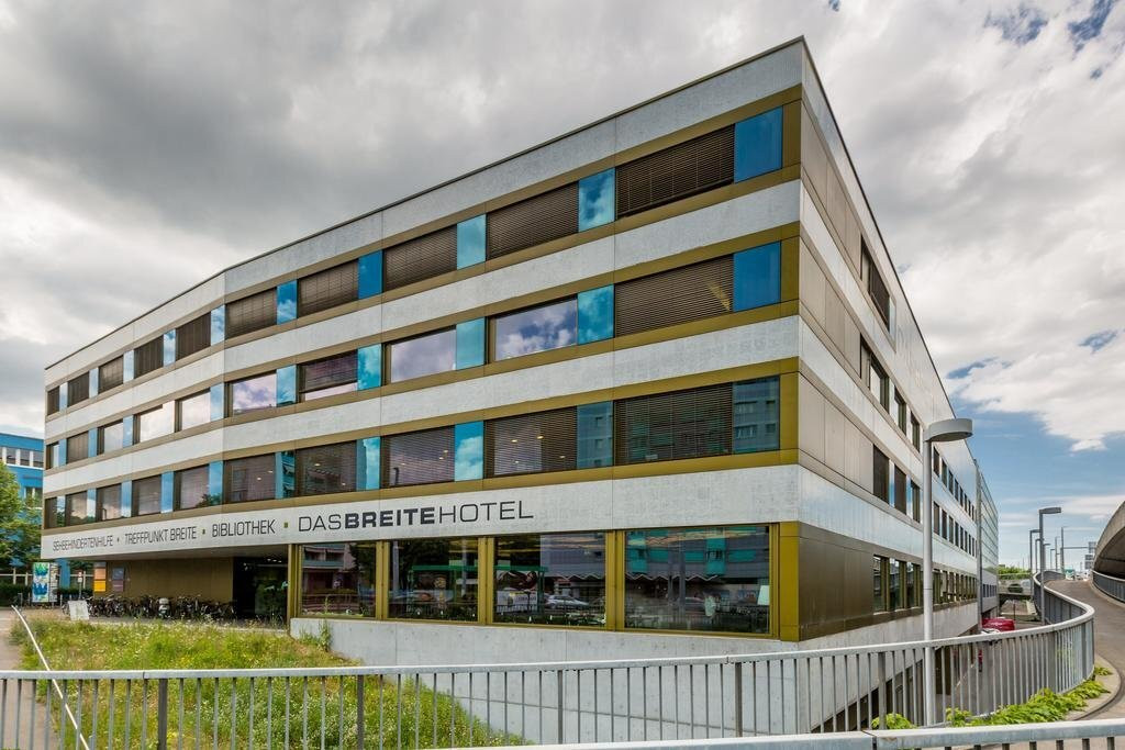 巴塞尔酒店住宿-DASBREITEHOTEL Basel