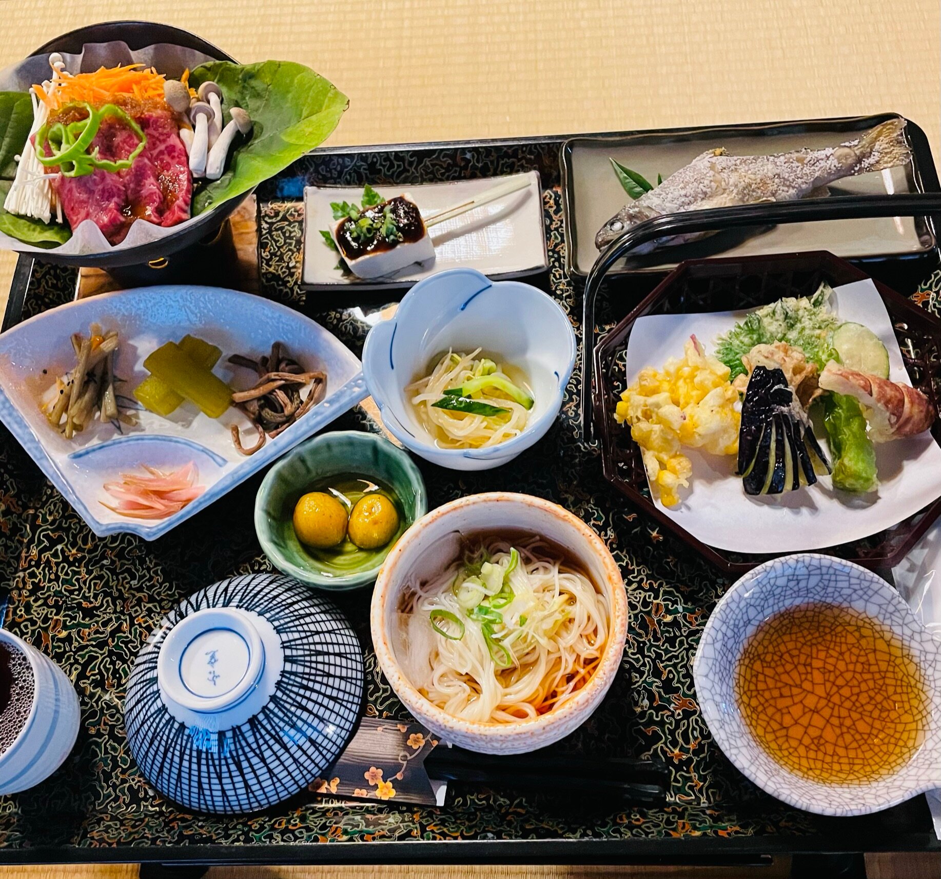 贯地谷客店-官方