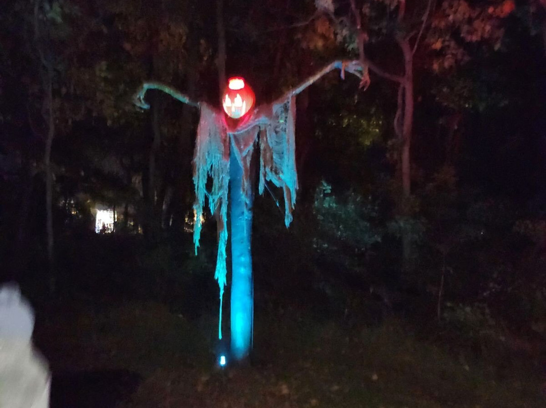 Headless Horseman Hayrides景点图片