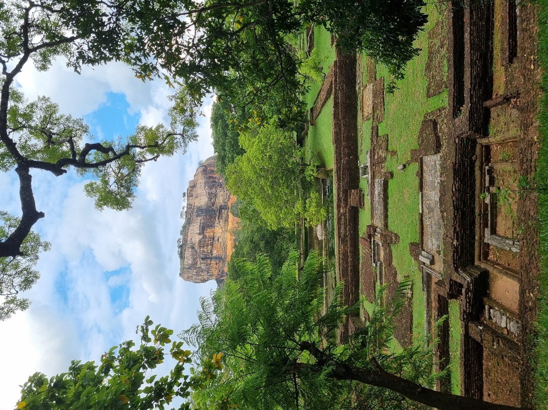 BH Lanka Tours景点图片