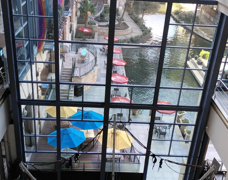 河心购物中心-圣安东尼奥市必去景点