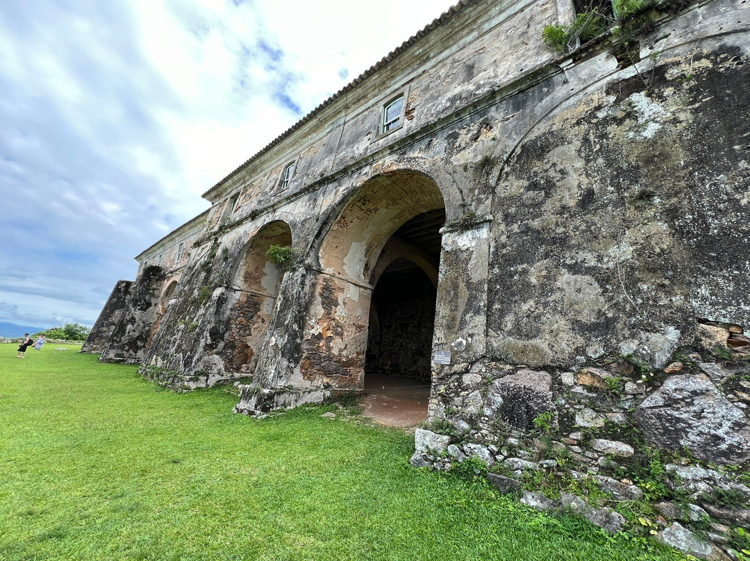 Santa Cruz de Anhatomirim Fortress-Governador Celso Ramos必去景点
