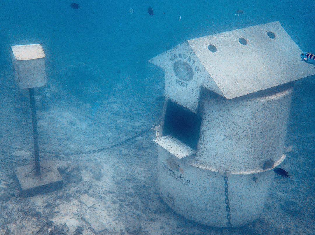 Underwater Post Office-维拉港必去景点