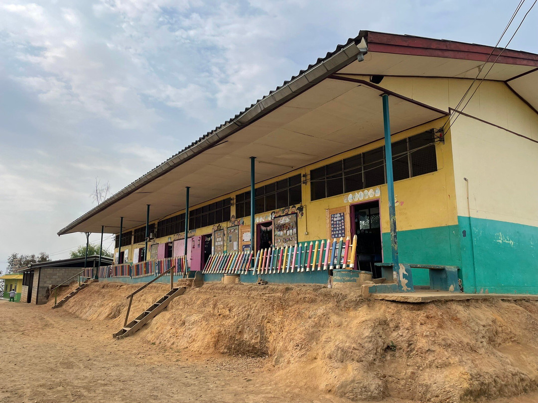 Akhajulyah Guesthouse主图