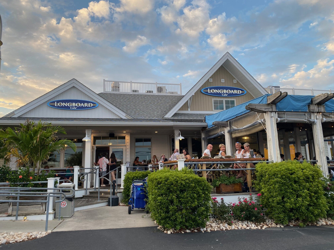 Longboard Café