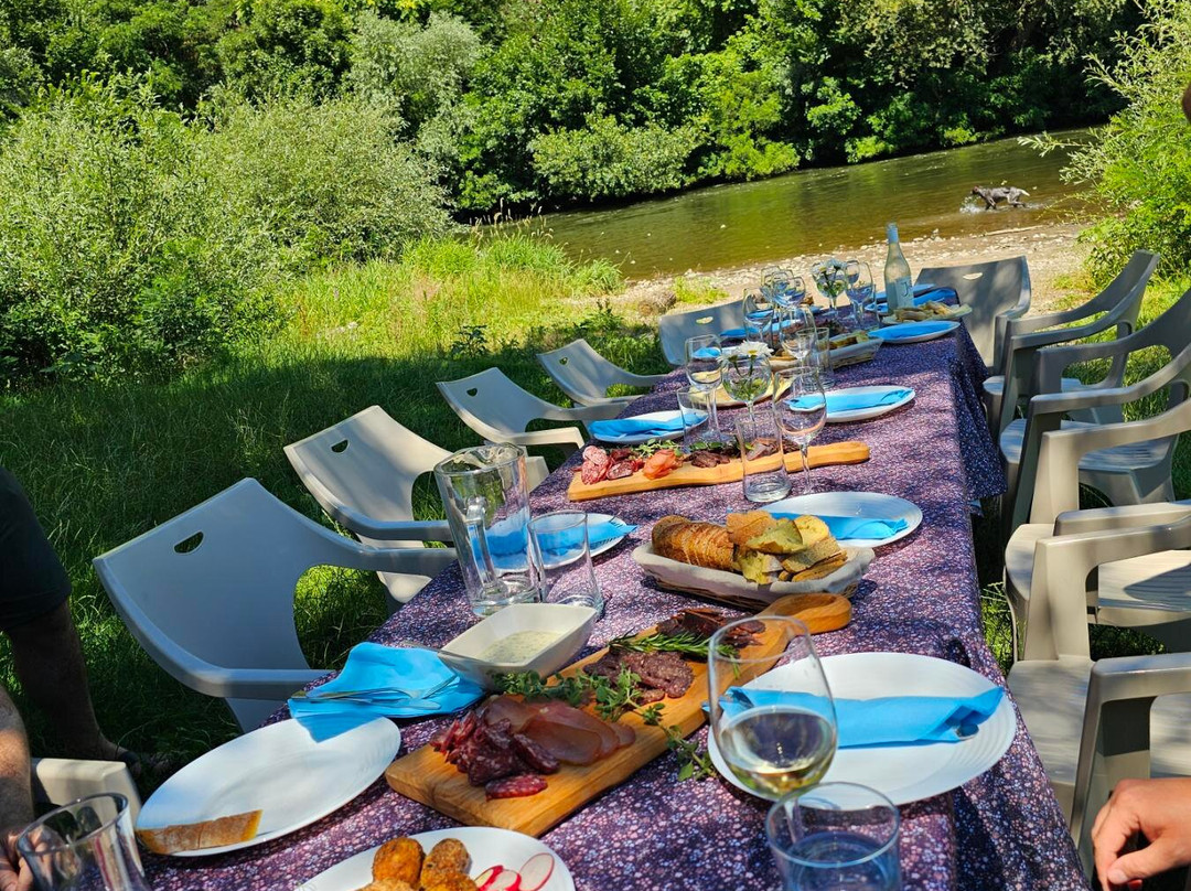 "Lyutibrod: The Gate to the Northwest'' by The Jolly Vintners-Lyutibrod必去景点