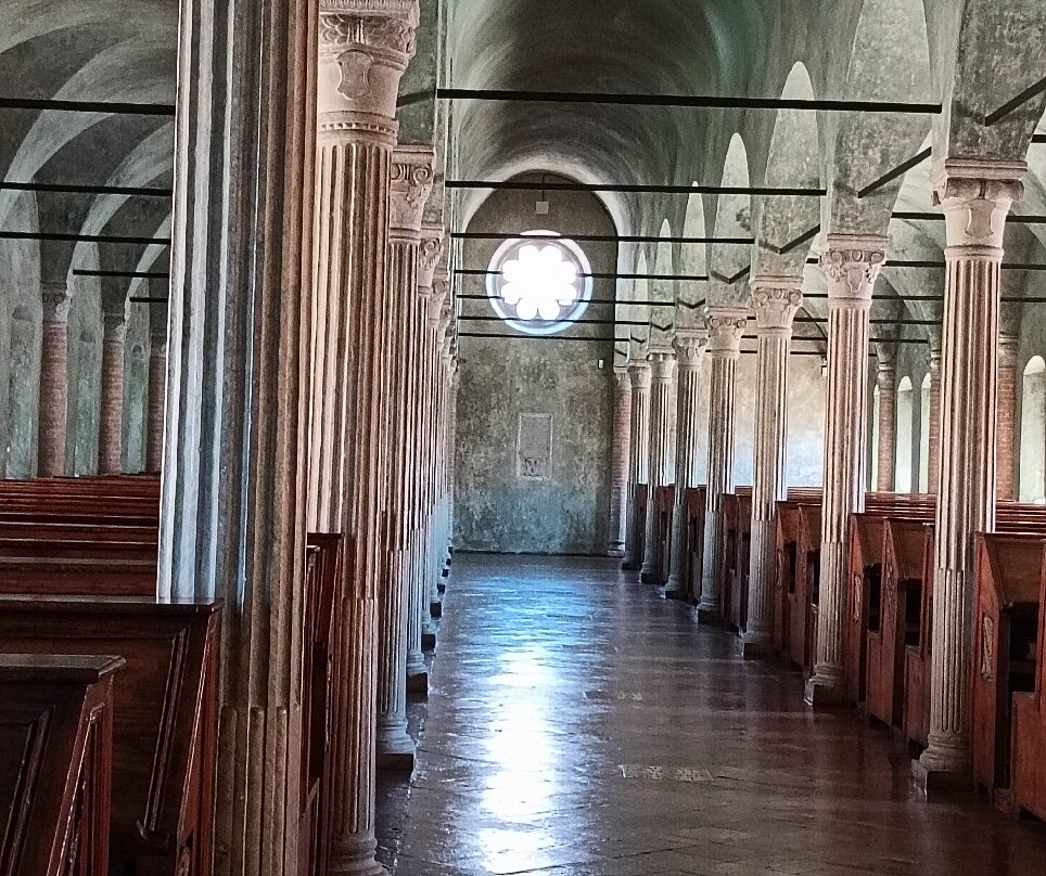 Biblioteca Malatestiana景点图片
