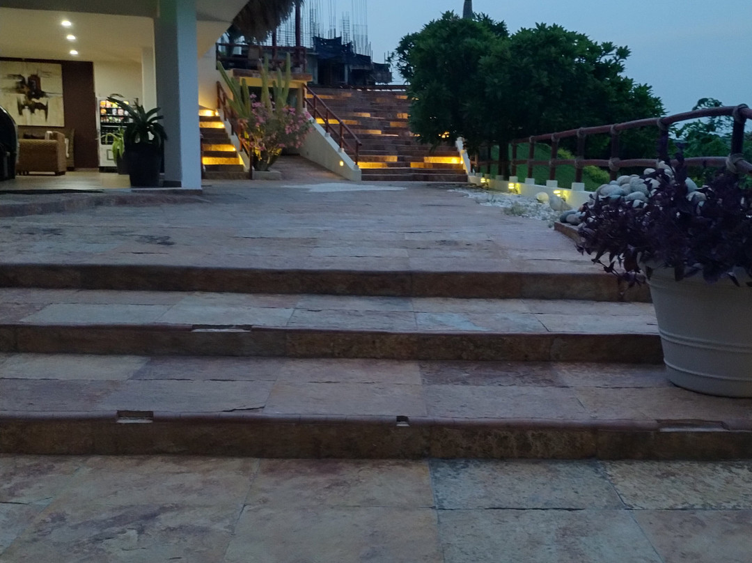 Princess Mayev Hotel主图