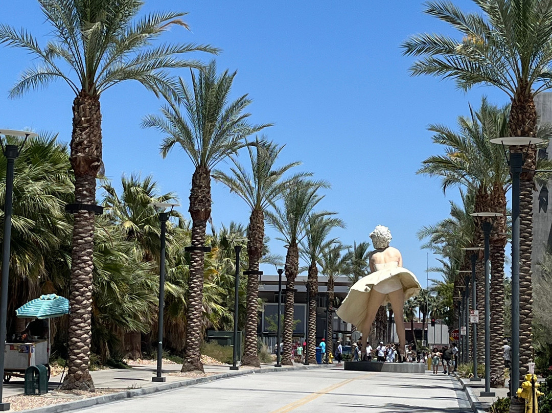 Forever Marilyn-棕榈泉市必去景点