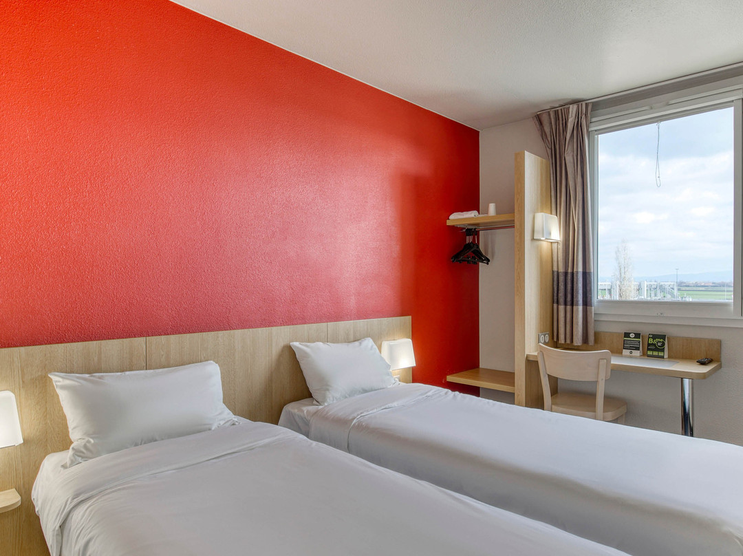 B&B HOTEL Clermont-Ferrand Gerzat主图