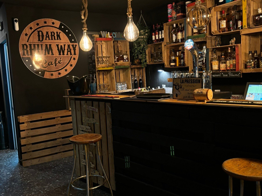 Dark Rhum Way Café景点图片