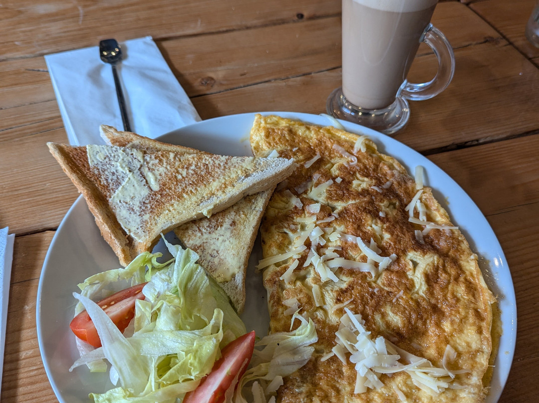 Aroma cafe and Restaurant
