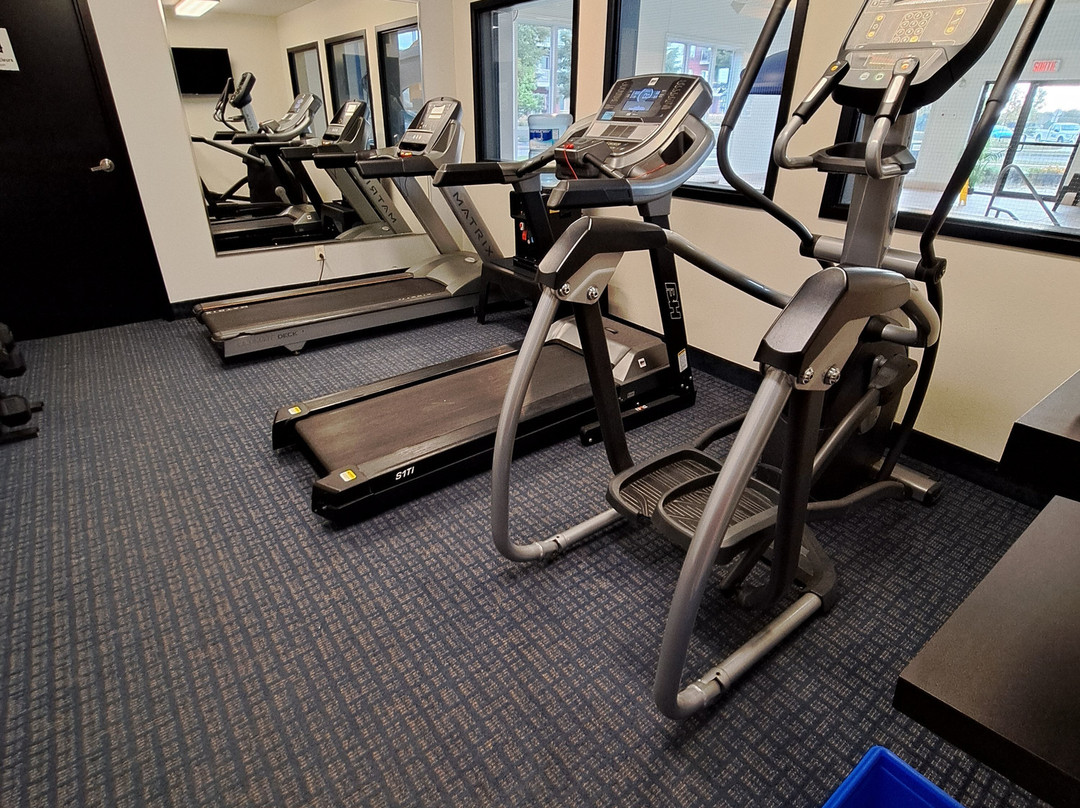 Super 8 by Wyndham Lachenaie/Terrebonne主图