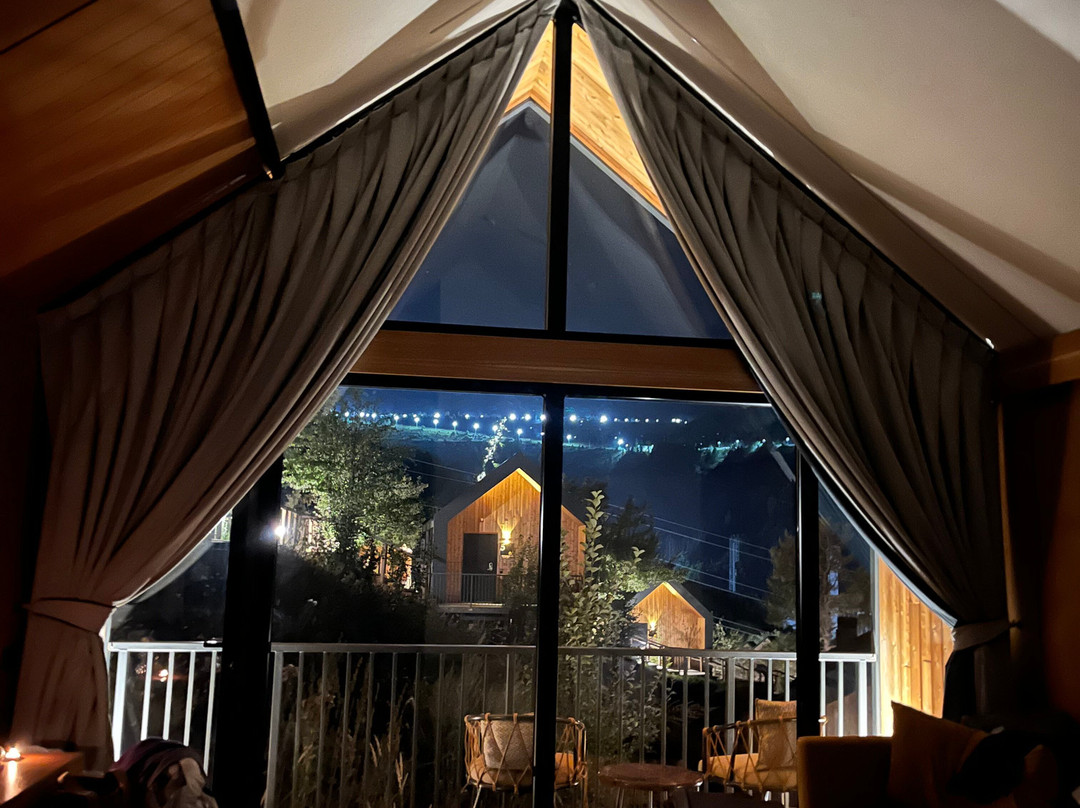 Qazaq Auyl Eco Hotel主图