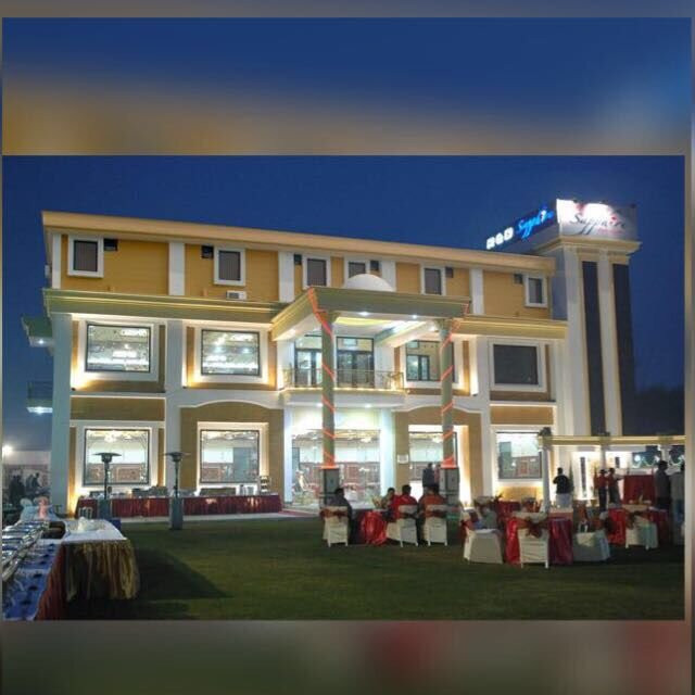 Hotel Red Sapphire主图