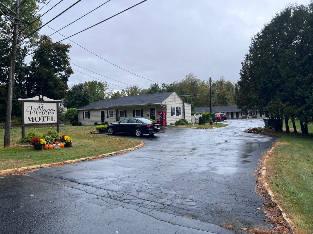 Villager Motel主图