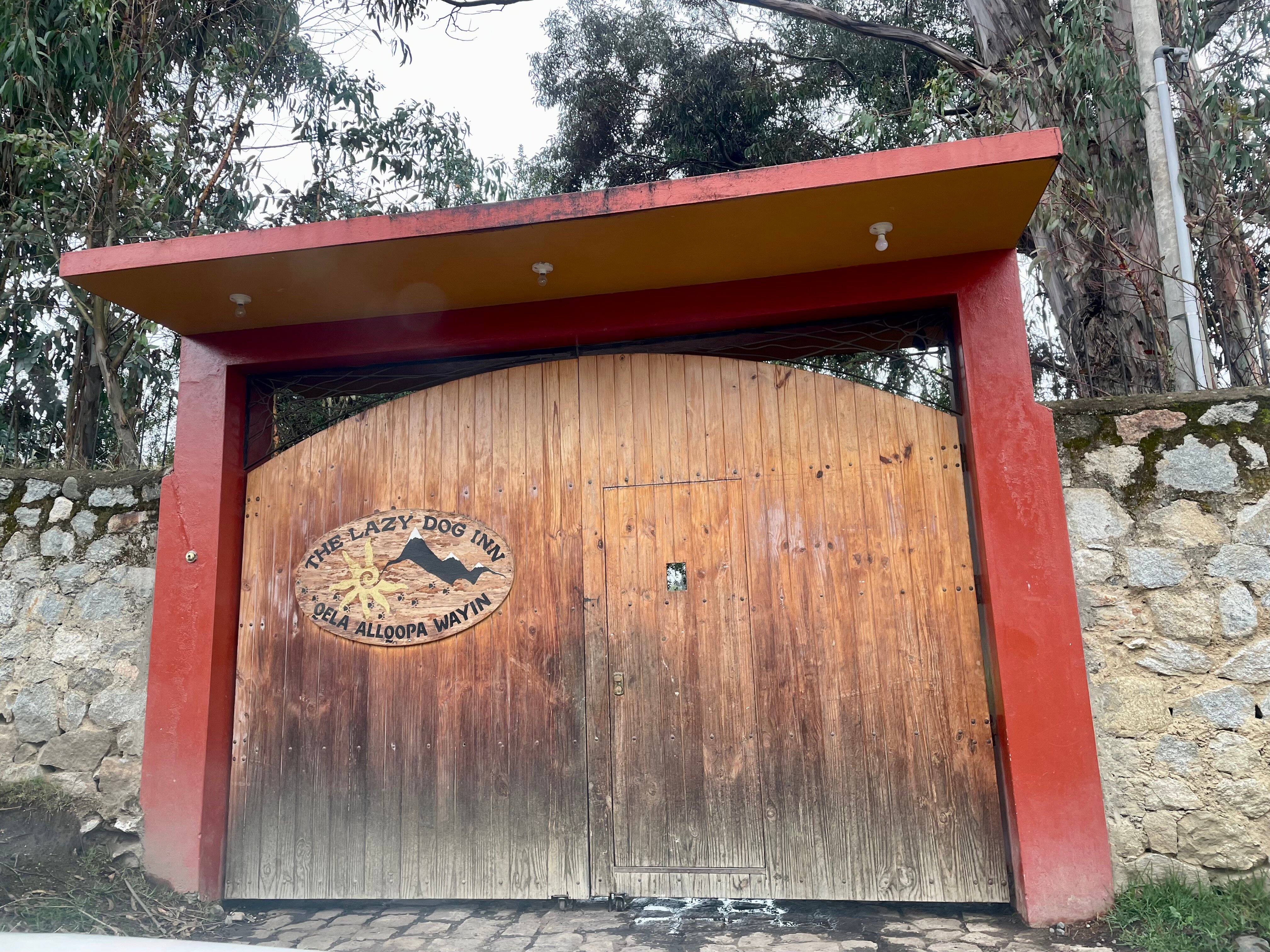 The Lazy Dog Inn a Mountain Lodge-浴室