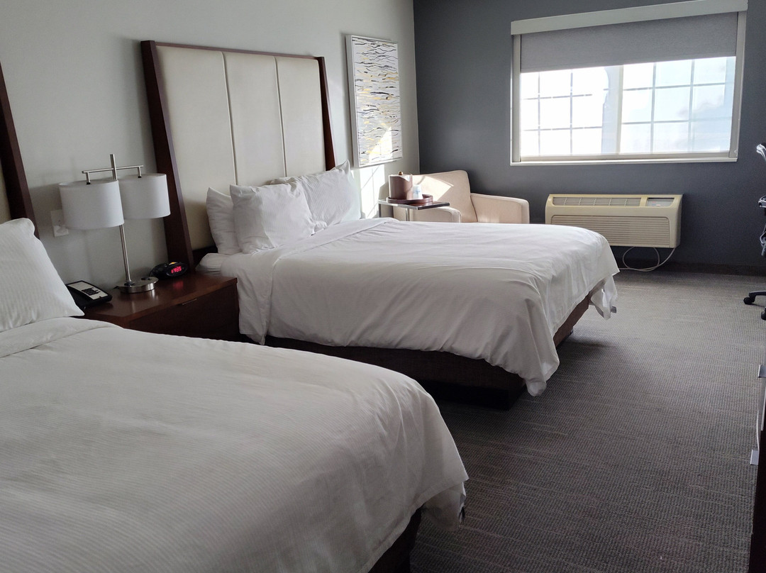 Best Western Plus Cottontree Inn主图