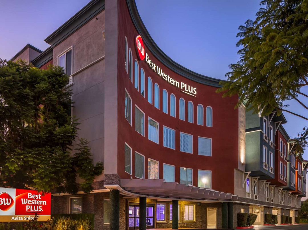 托伦斯酒店住宿-贝斯特韦斯特普拉斯阿维塔套房酒店