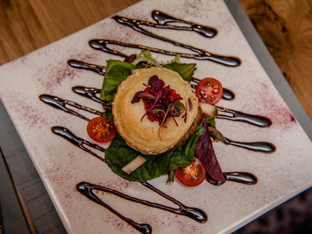 王后之首酒店主图