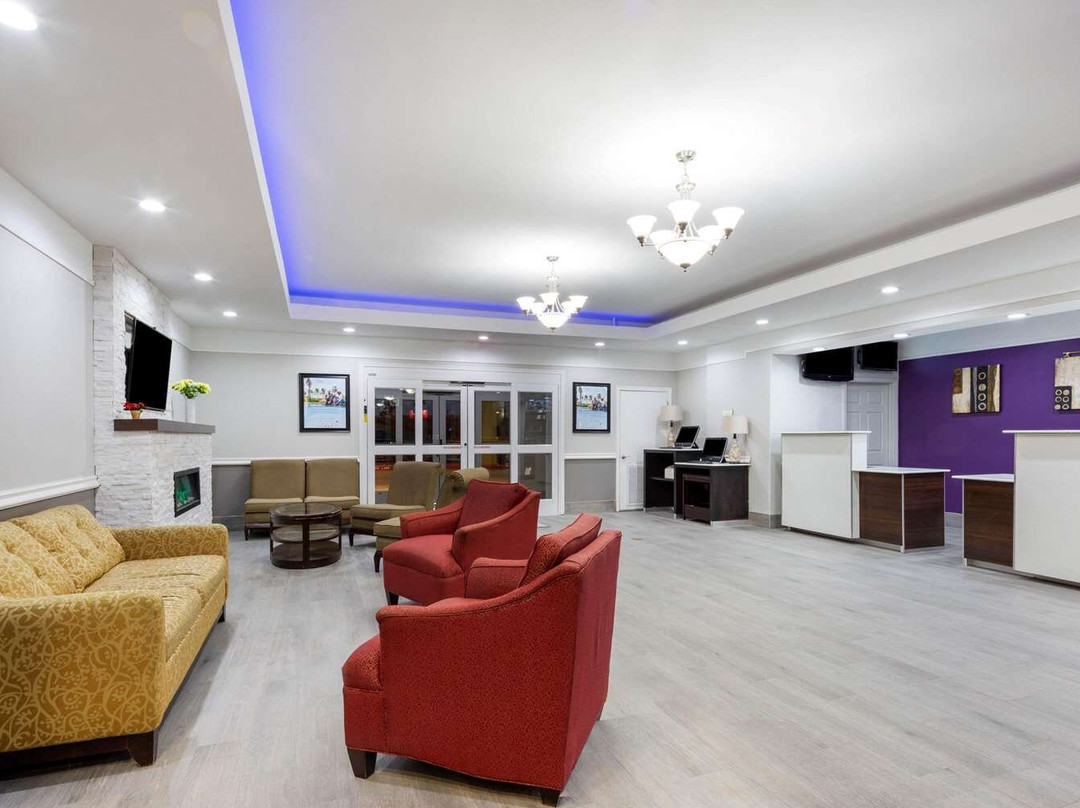 La Quinta Inn & Suites by Wyndham Raymondville主图