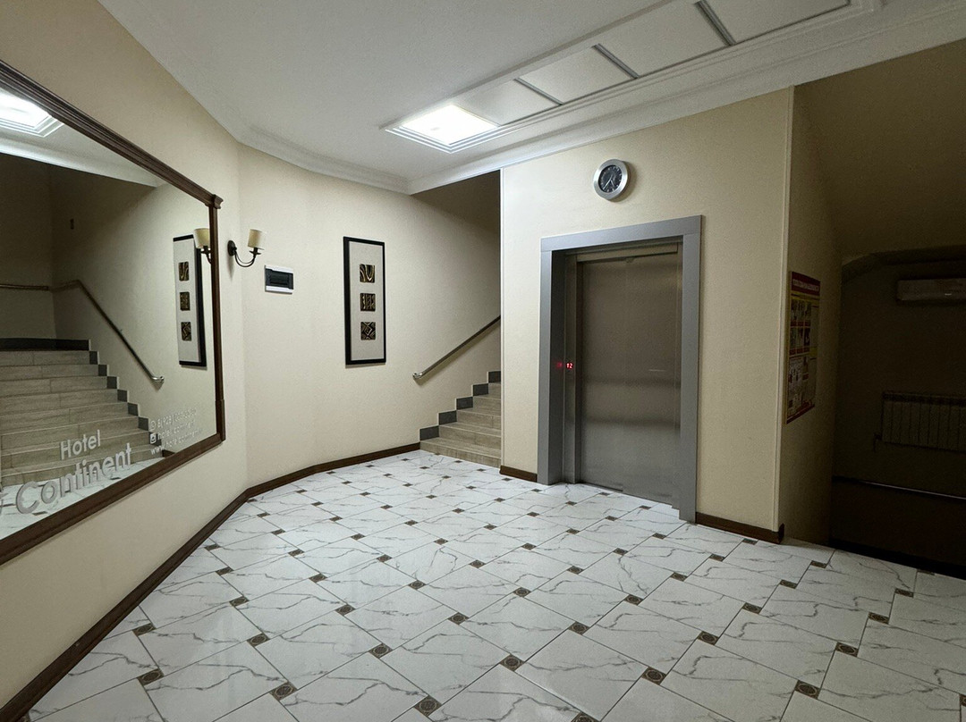 Hotel Continent主图