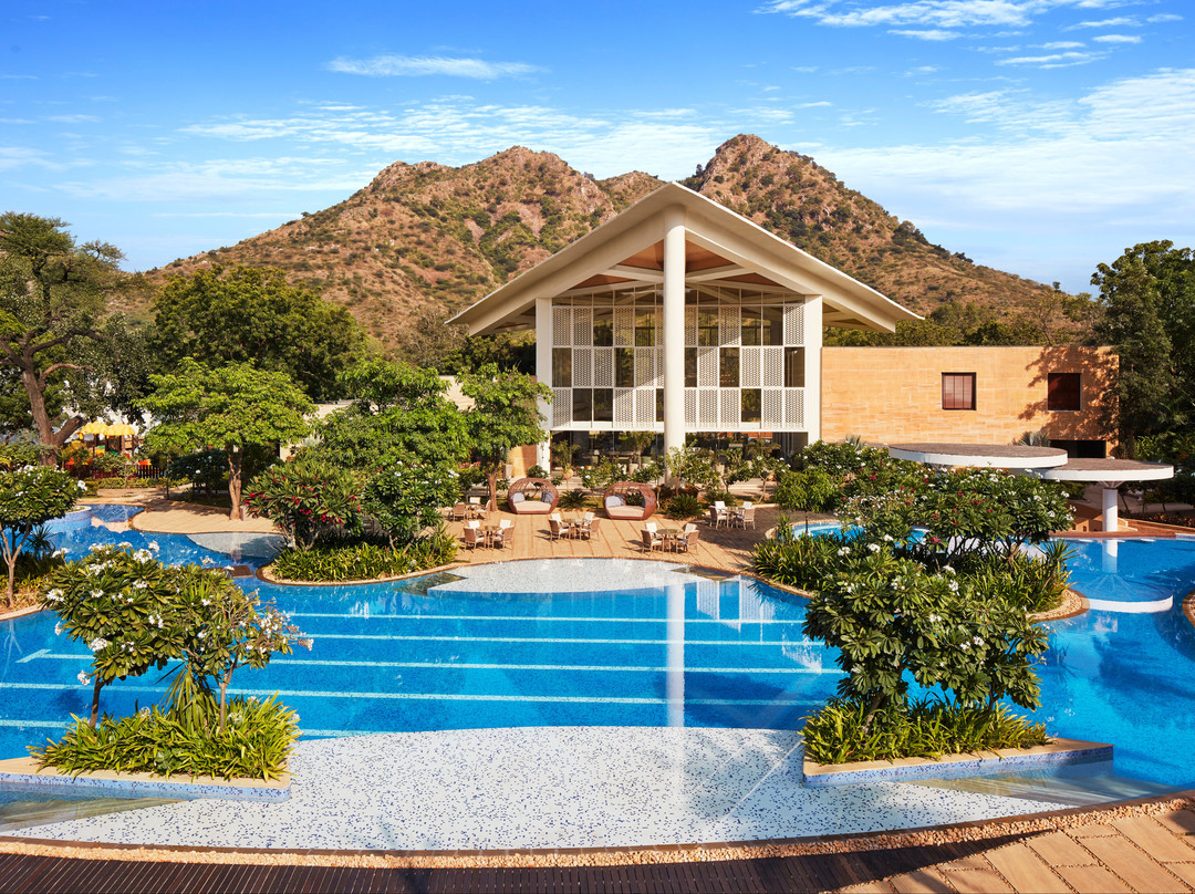 Taj Aravali Resort & Spa, Udaipur