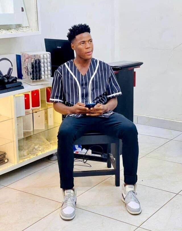 La Falaise Bonapriso主图