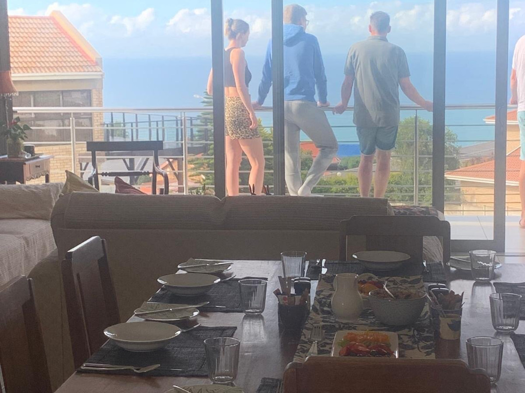 Erika27 - Top B&B Value主图