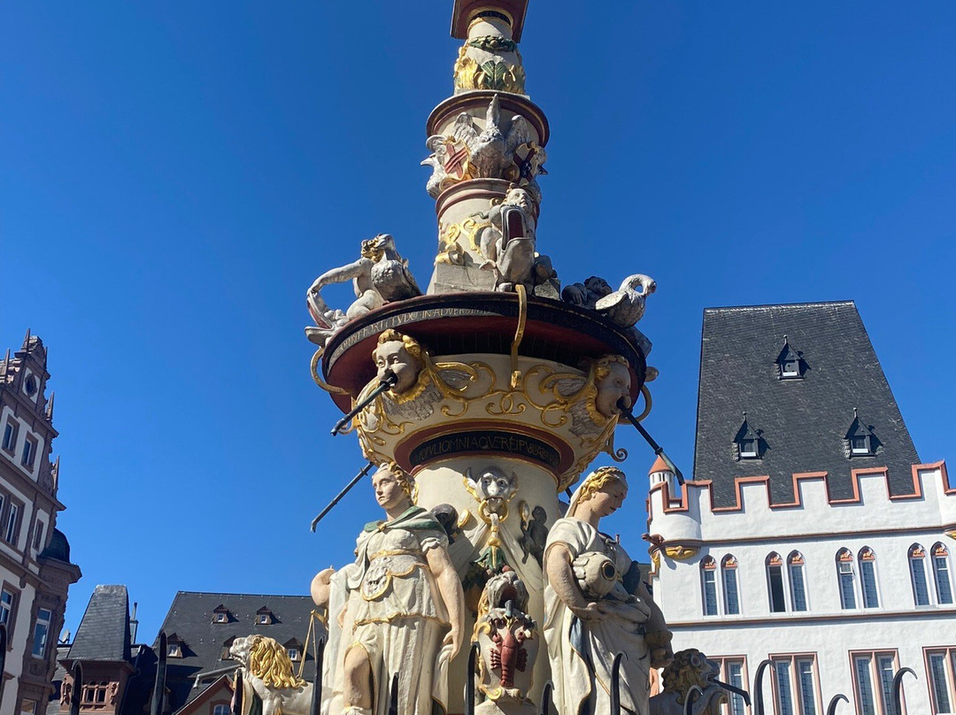 Petrusbrunnen-特里尔必去景点