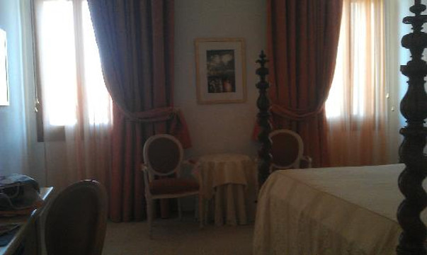 普林西皮酒店主图