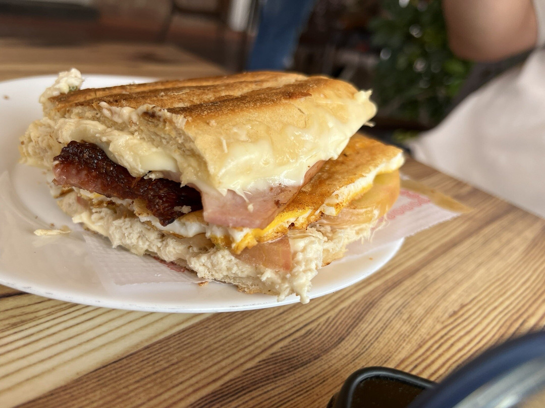 Cafeteria Avenida San Isidro
