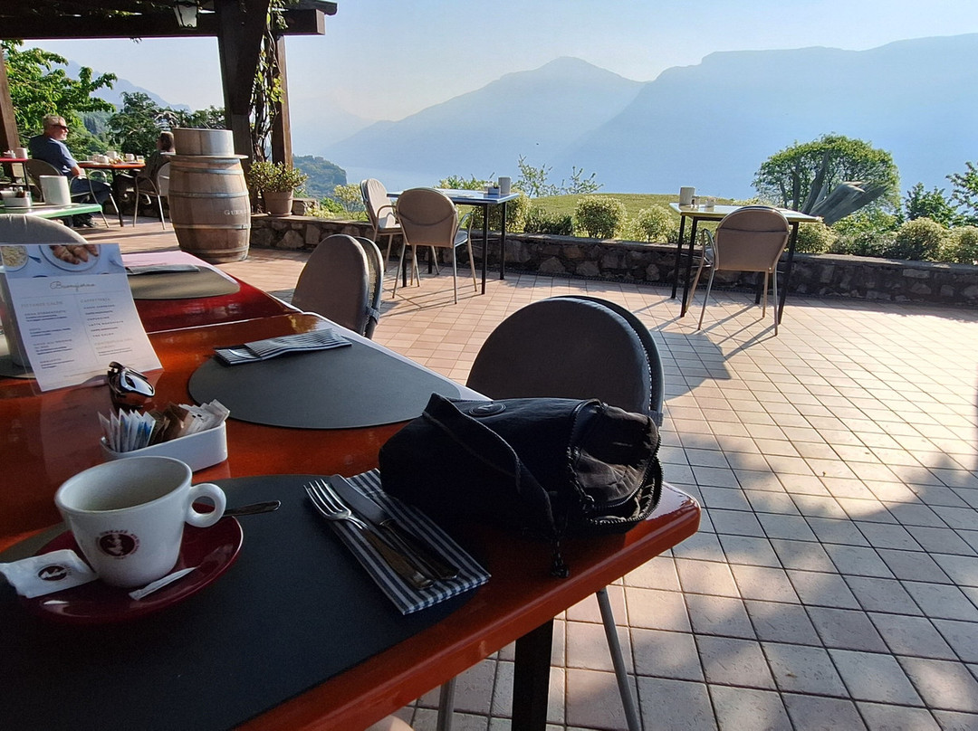 斯皮纳里酒店主图