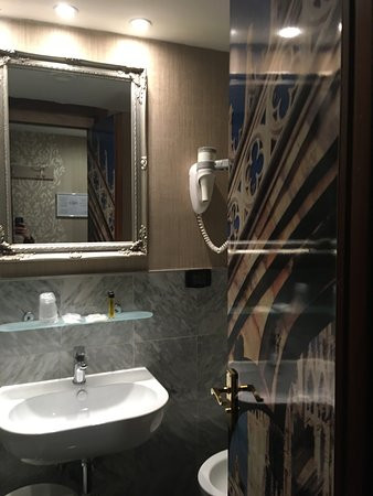 卡诺瓦酒店主图