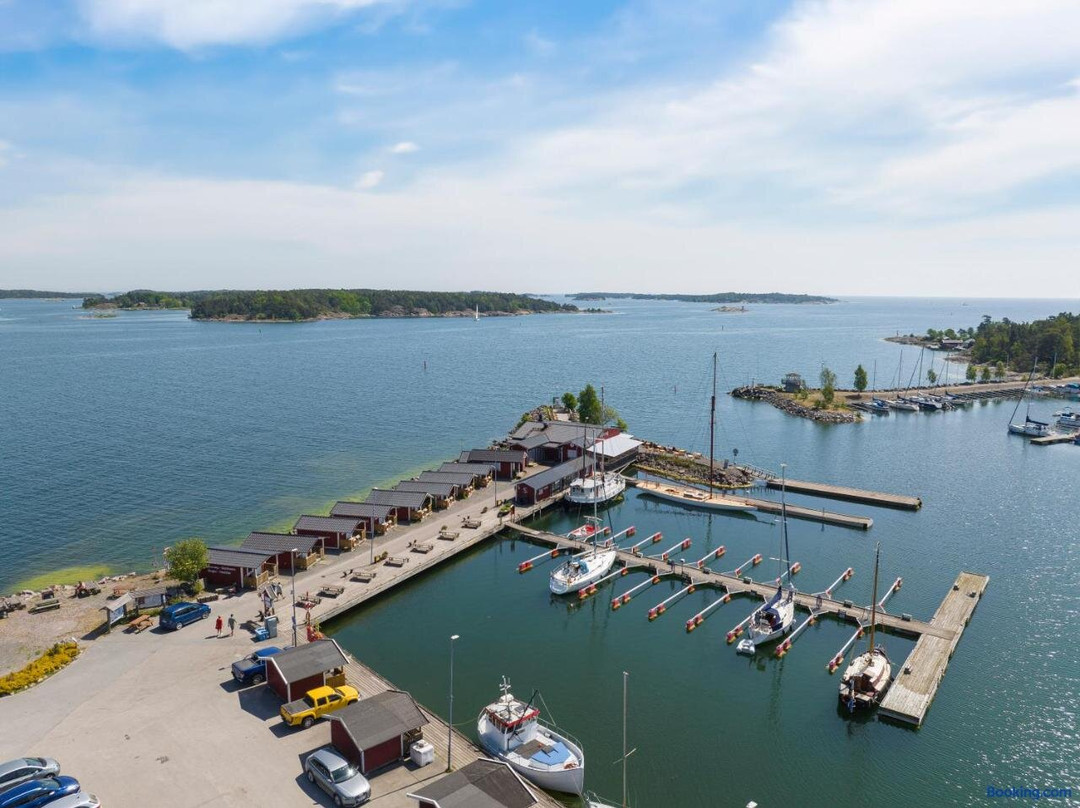 Femore Marina AB