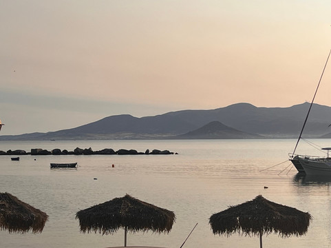 Avgoustos Suites Naxos主图