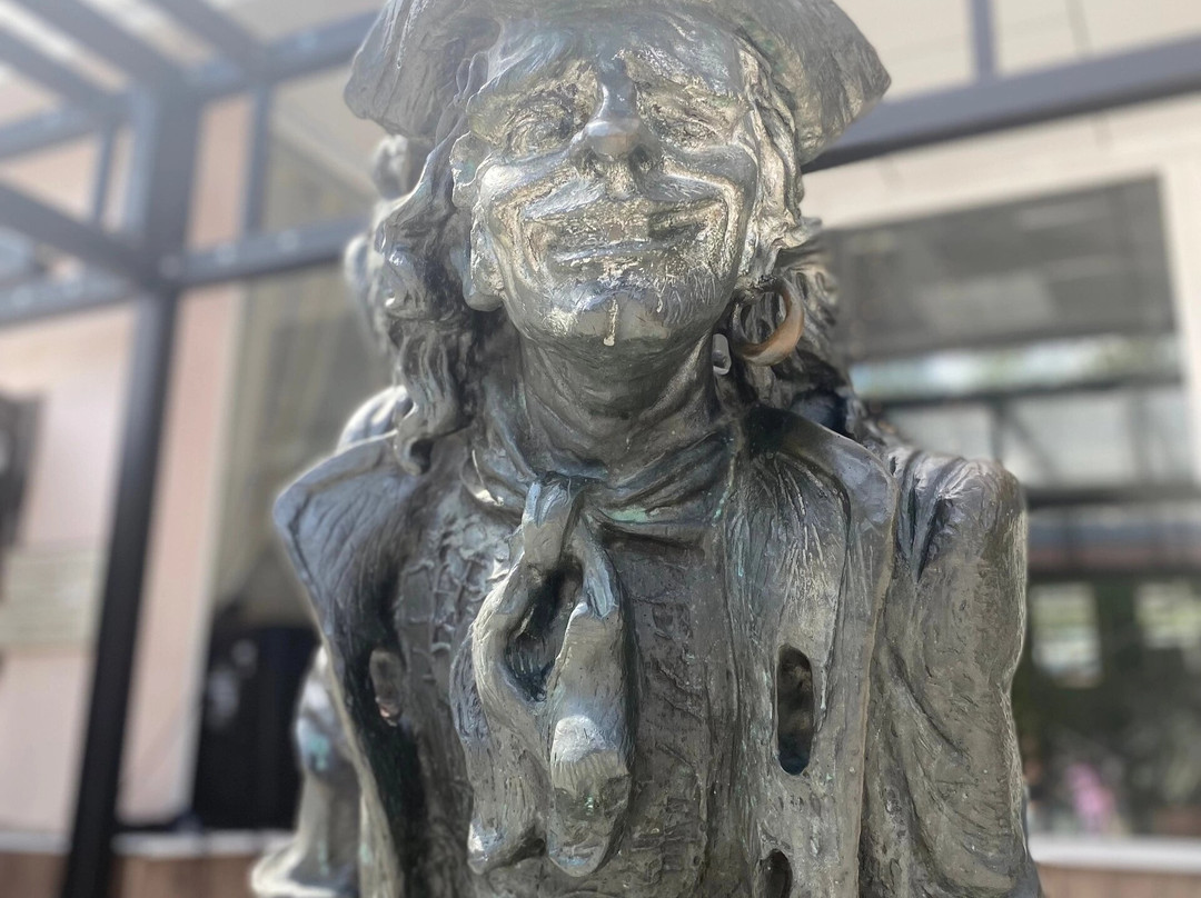 Monument to the Pirate John Silver景点图片