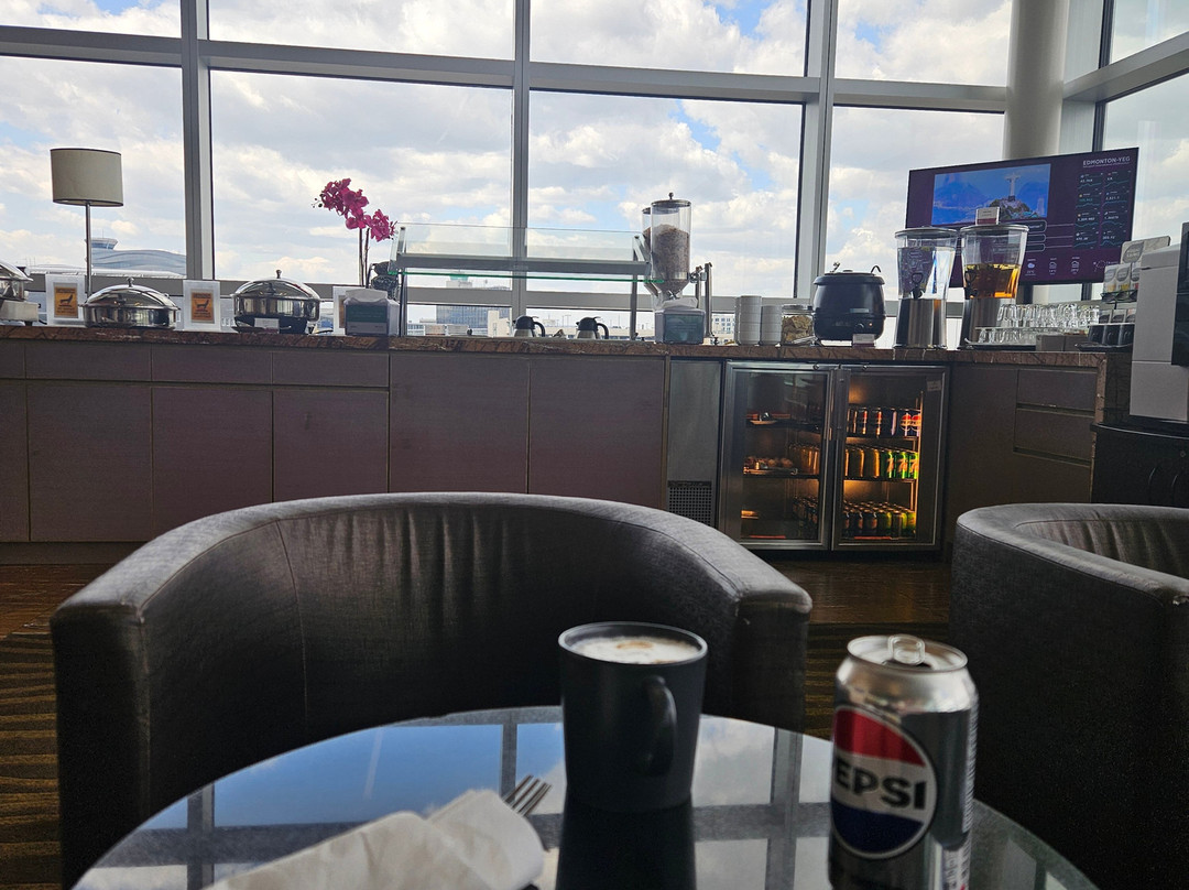 Plaza Premium Lounge (US Departures)景点图片