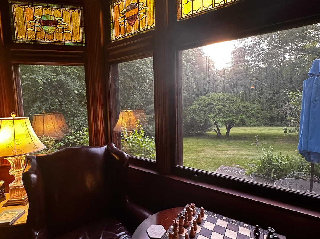 Manor House Inn主图