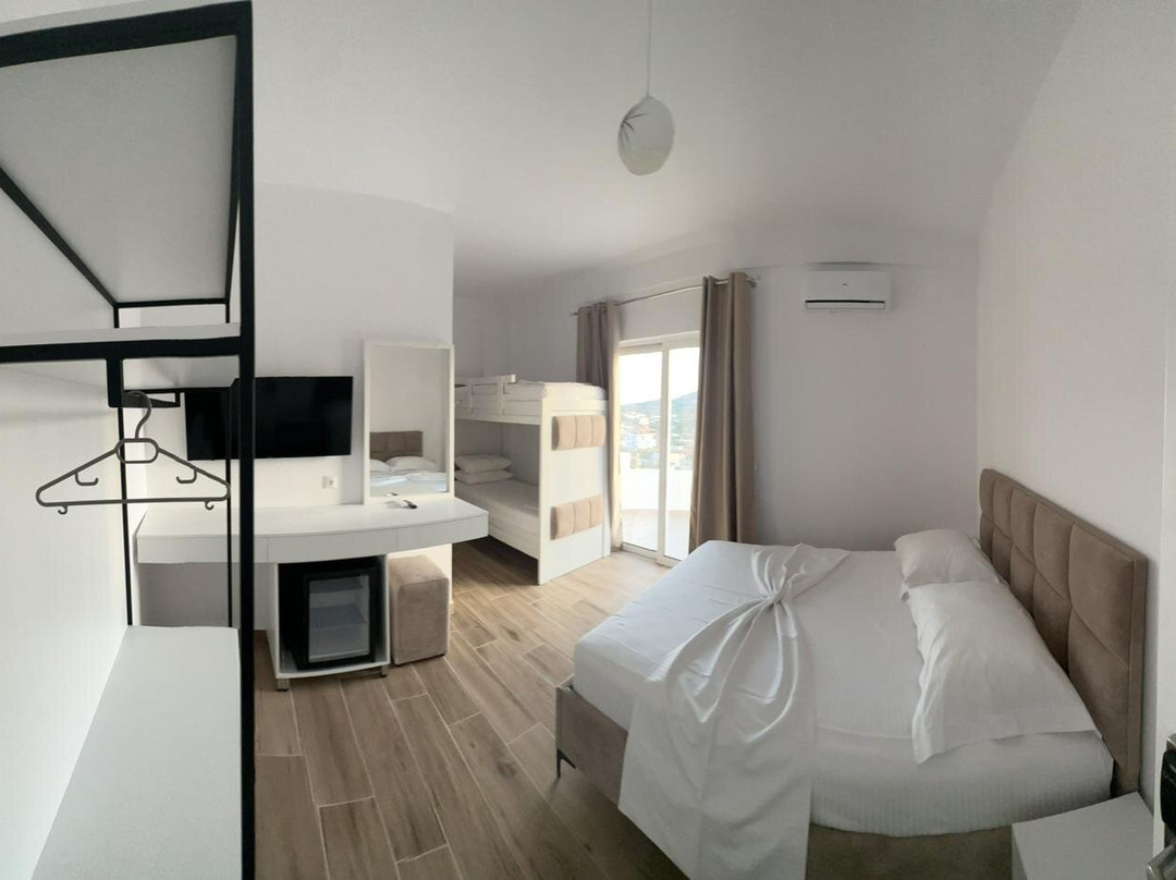 Hotel Belle Vue主图