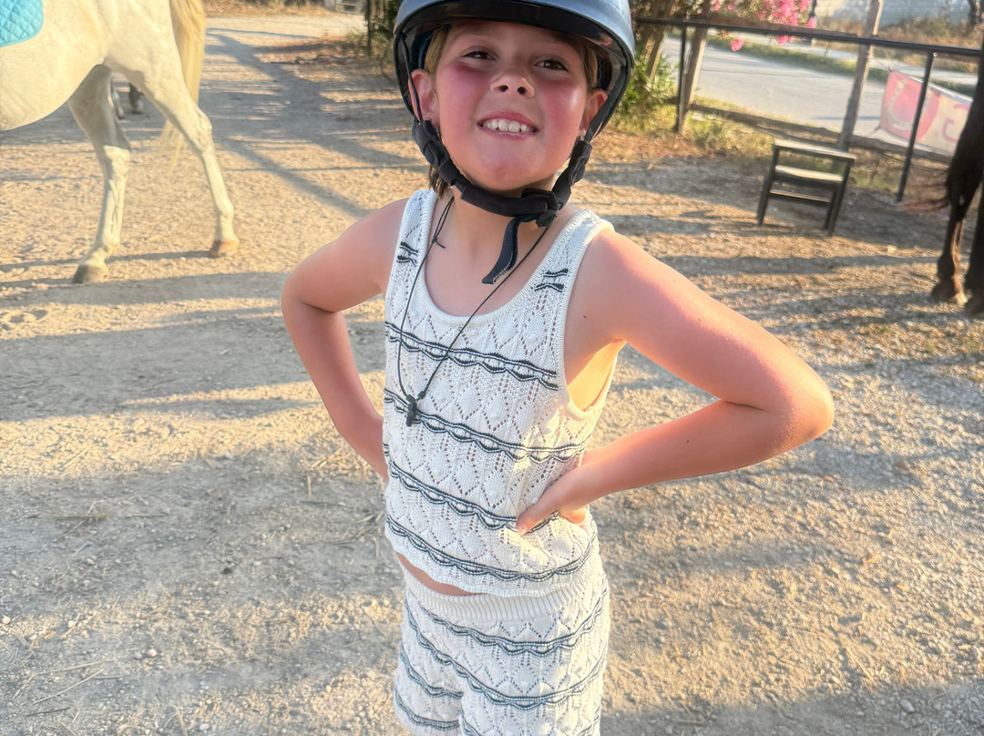 Lucky Luke Horse Riding-扎金索斯必去景点