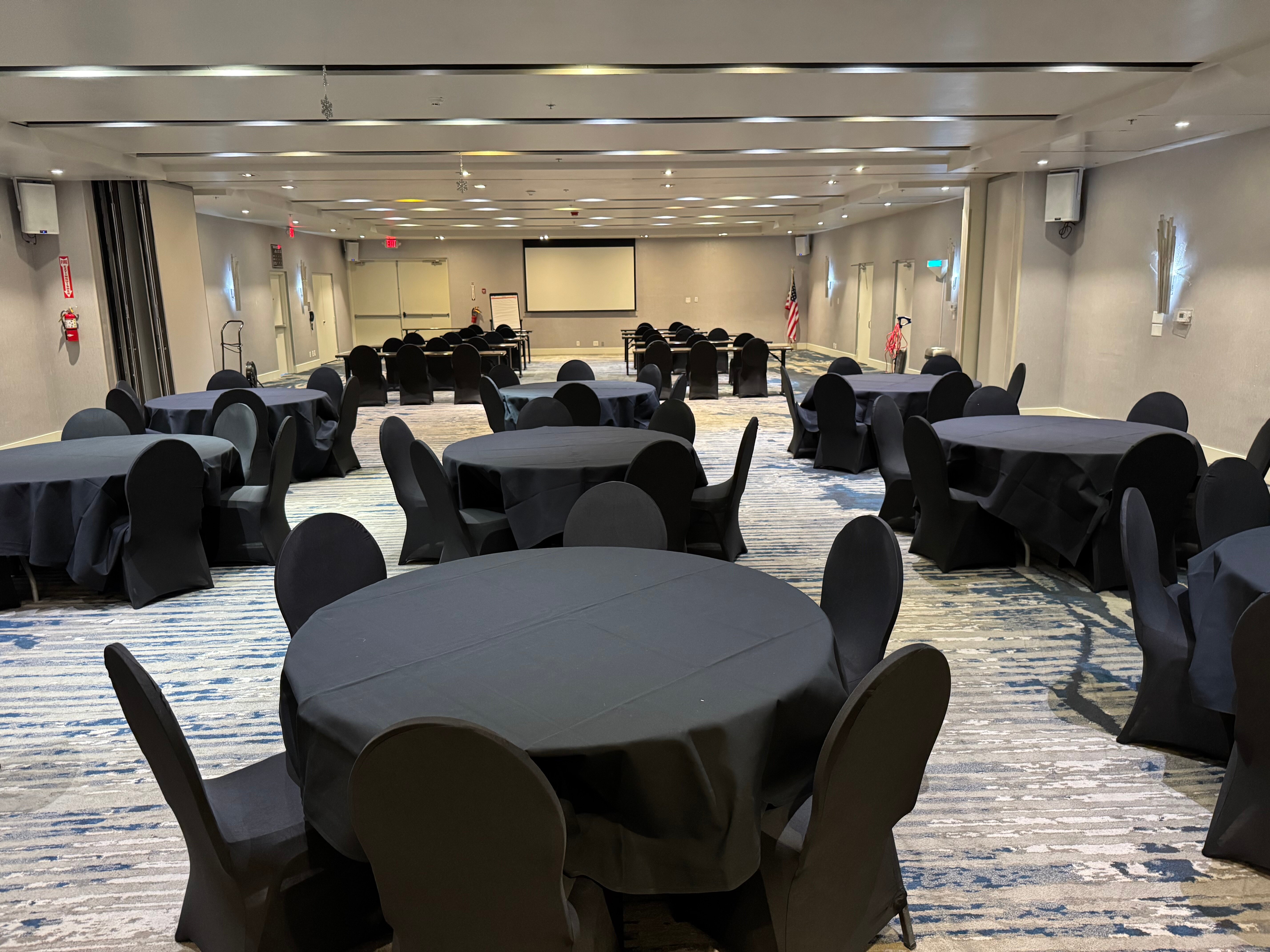 Doubletree By Hilton Chico-商务中心/多功能厅