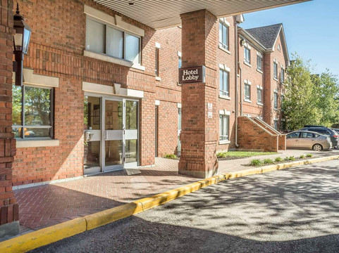 Comfort Suites London主图