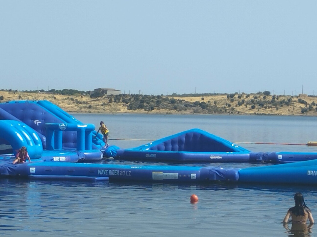 Praia Fluvial De Mourão-Mourao必去景点